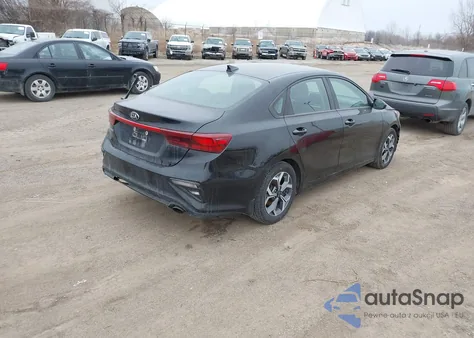 2019 Kia Forte Lxs z USA, uszkodzony, nr VIN 3KPF24AD0KE136488